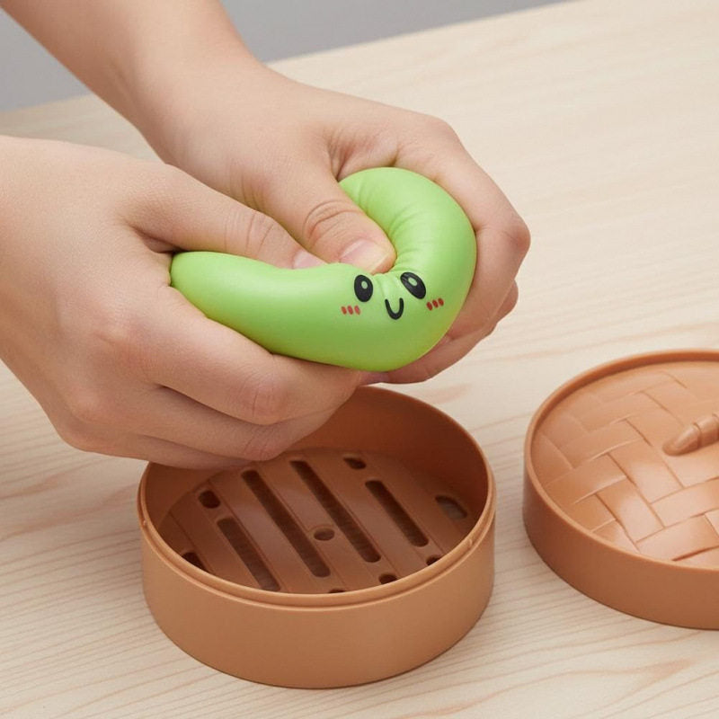 Stress-relief toy in the shape of a steamed bun