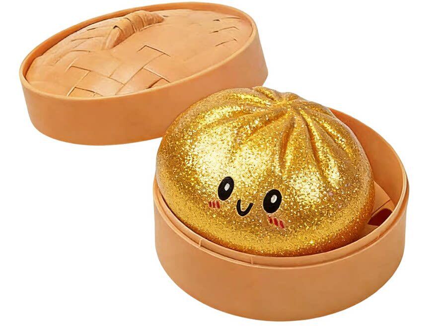 Stress-relief toy in the shape of a steamed bun